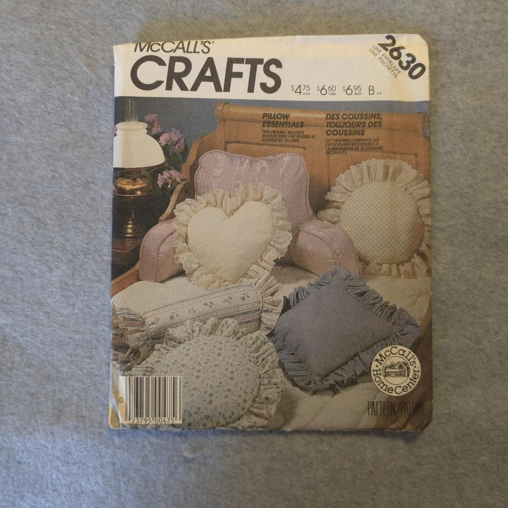 2630 Vintage McCalls Pattern Crafts Home Decorating Pillows Circle Square UNCUT